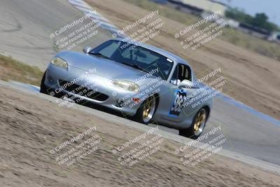 media/Apr-30-2022-CalClub SCCA (Sat) [[98b58ad398]]/Group 1/Race (Grapevine)/